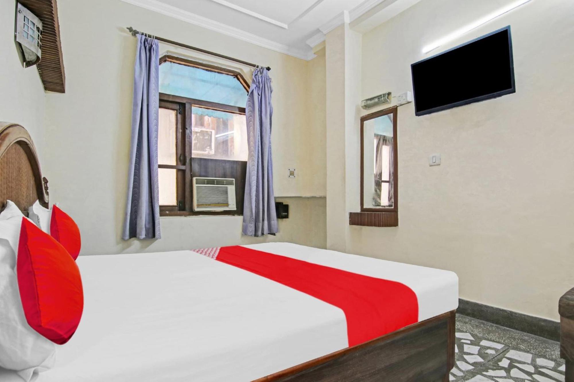 Hotel O Rak International Yeni Delhi Dış mekan fotoğraf
